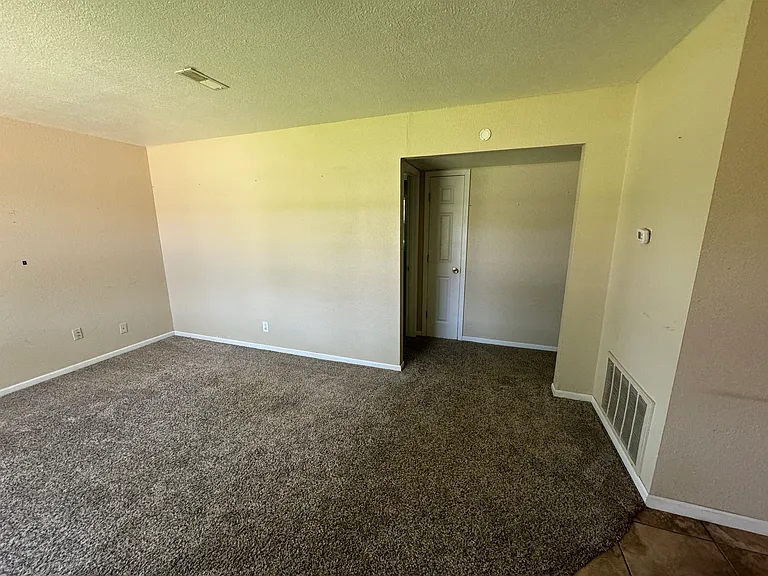 1011 W 24th St #1011 — Photo 13