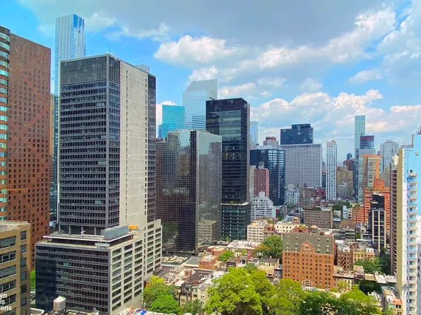 236 East 47th Street image 1 of 10