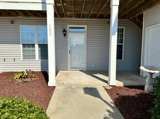 175 Old Murdoch Rd #103, Morehead City, NC 28557