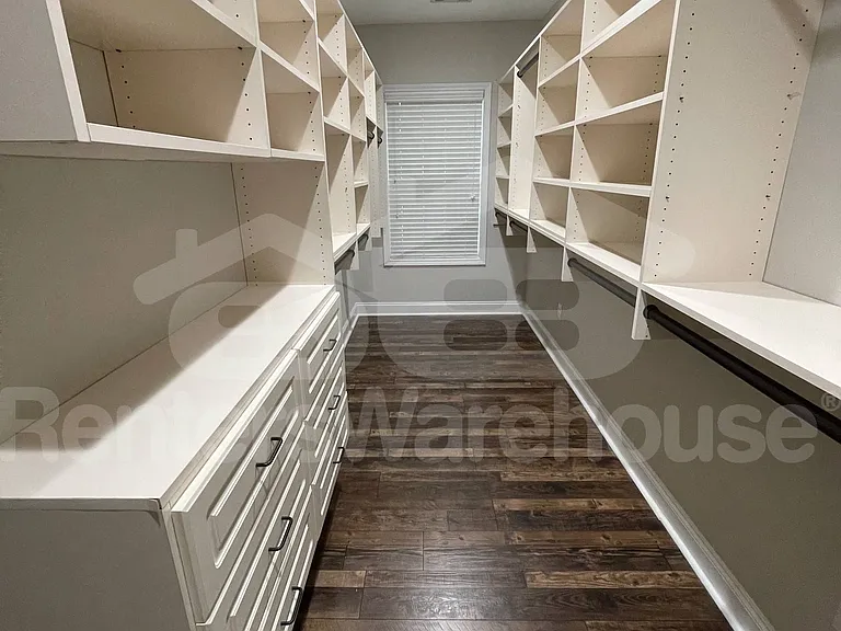 3184 Buck Way — Photo 4
