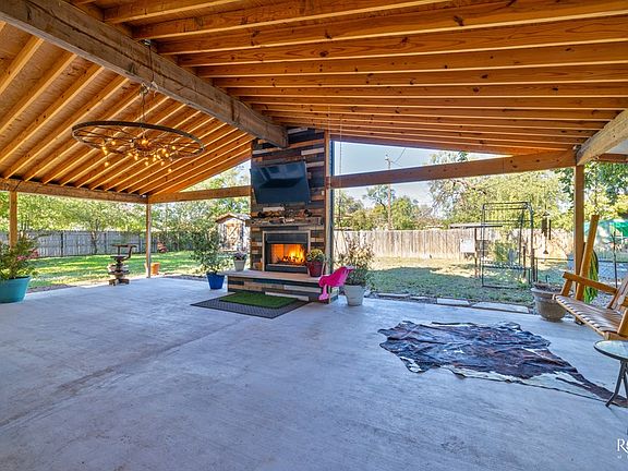 2nd image of 7985 Gladiola Ave