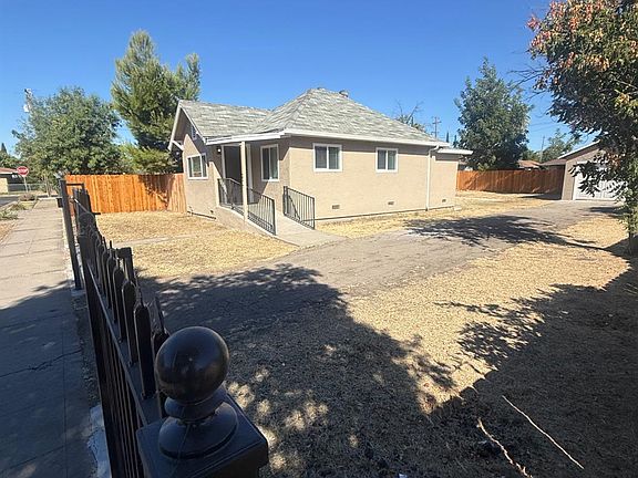 2nd image of 2217 E Hazelton Ave