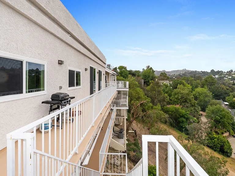 5035 Escobedo Dr #1 — Photo 44