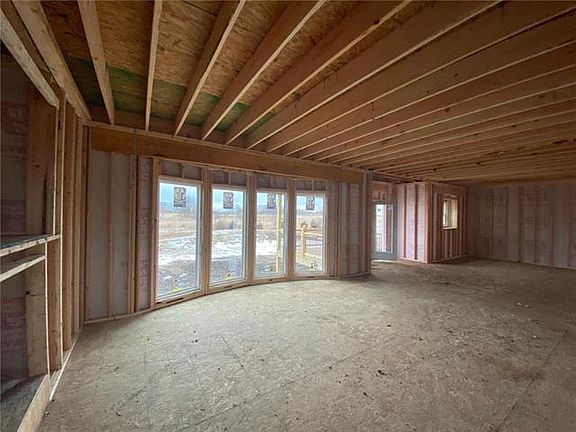 2nd image of 6017 NE 119th St