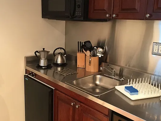 Rented by TurfNYC | media 25