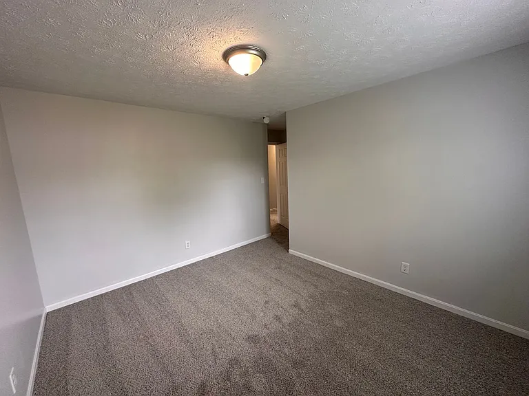 11029 Amburg Ct — Photo 5