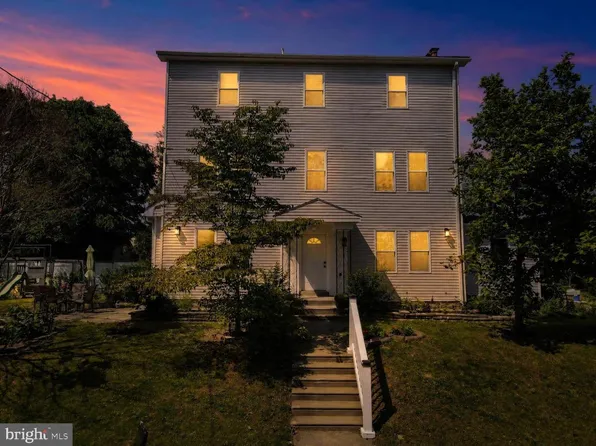 270 Wayne Ave, Lansdowne, PA 19050