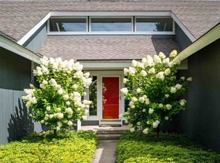 2292 Pinecrest St, Harbor Springs, MI 49740