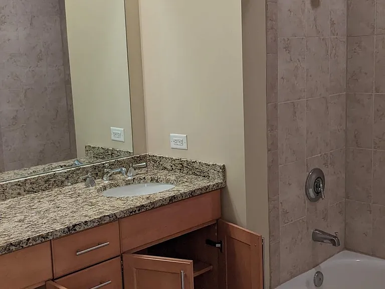 20 Livingston Ave #705 — Photo 16