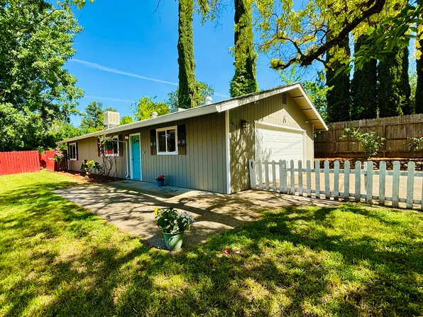 2013 Washington Ave, Shasta Lake, CA 96019