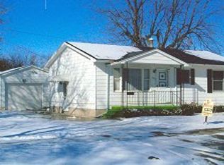 1202 S Raymond St, Bay City, MI 48706