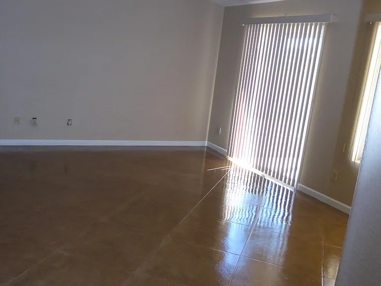 9000 E Pomegranate St — Photo 4