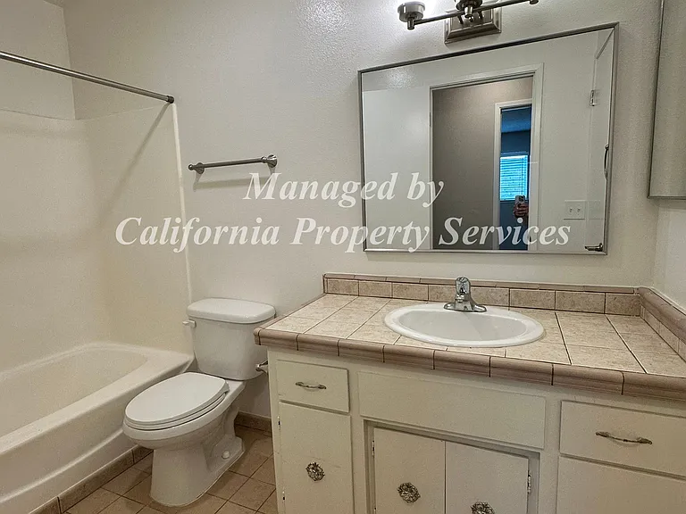 2630 Spyglass Dr #D — Photo 8