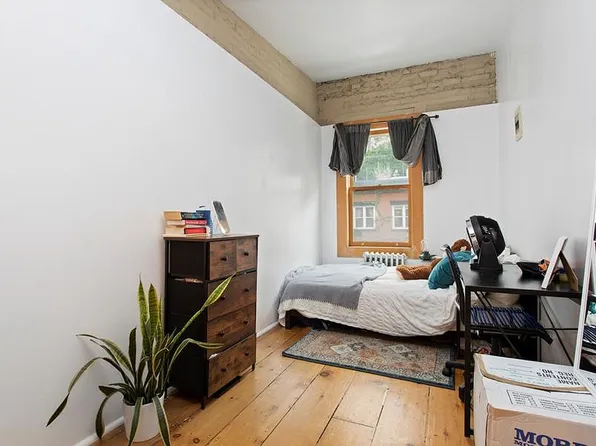 362 West 30th Street image 5 of 7