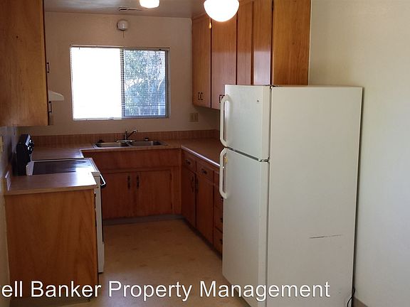 5th image of 1550 Cottonwood Ave