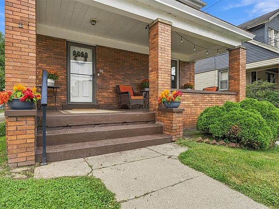 4th image of 54 Sampson Ave