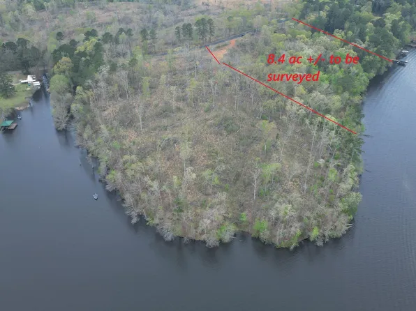 000 Scotts Hideaway Rd, Farmerville, LA 71241