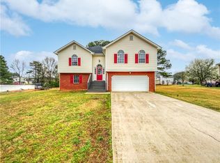 3752 Saint James Ct, Ellenwood, GA 30294