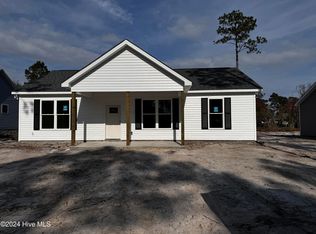 264 Sanford Rd, Southport, NC 28461