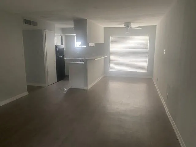 Building Photo - 918 Heights Blvd #16