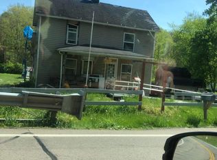 9860 State Route 93 N, New Straitsville, OH 43766