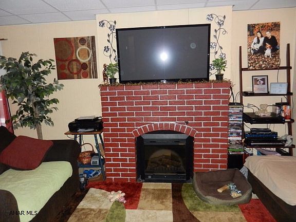 3rd image of 3416 Broad Ave