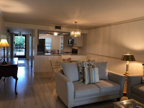 5th image of 440 Fox Haven Dr APT 2202