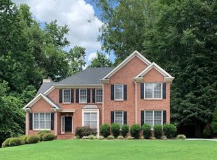 1017 Lansfaire Xing, Suwanee, GA 30024