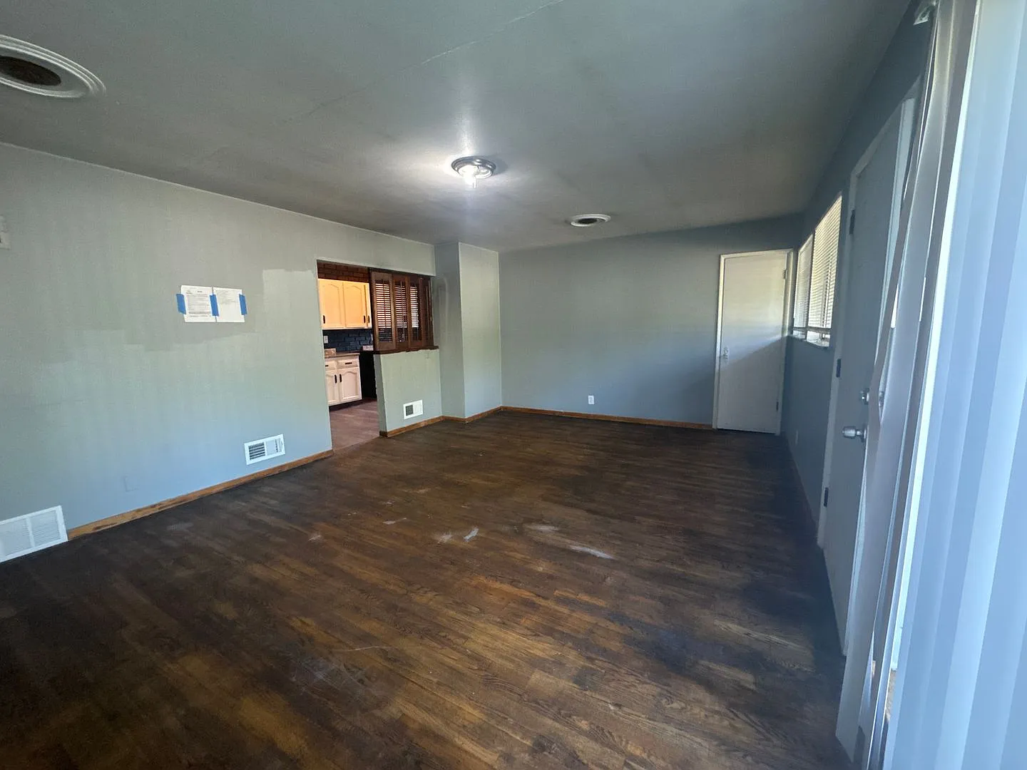 3 Bedroom, 1 Bath House on Cul De Sac! — Photo 3