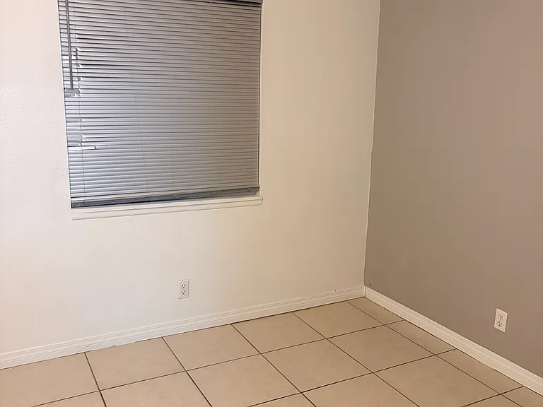 4392 Springdale Ct — Photo 8