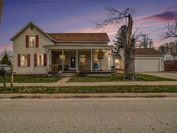 214 W Main St, Whitehall, MI 49461