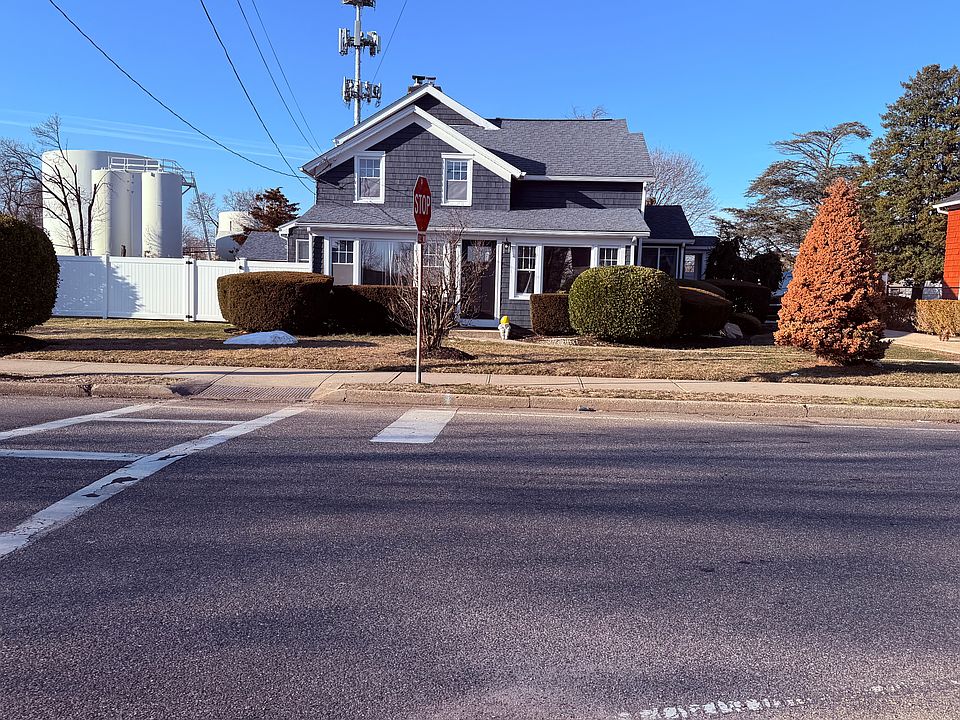 1st image of 29 Edwards St