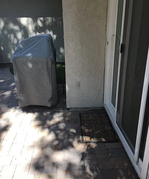 bbq hookup area, with gas