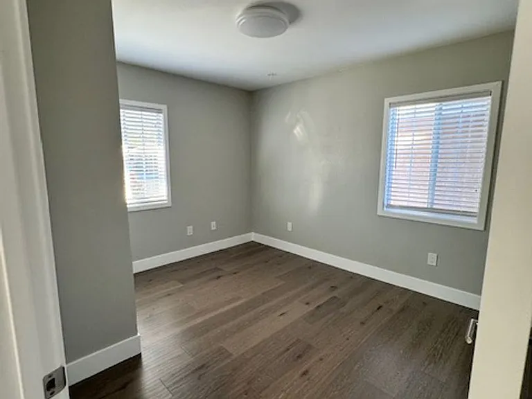 Beautiful Home / Concord CA — Photo 11