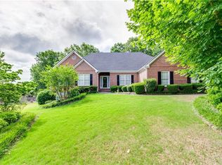 1680 Windsong Park Dr, Dacula, GA 30019