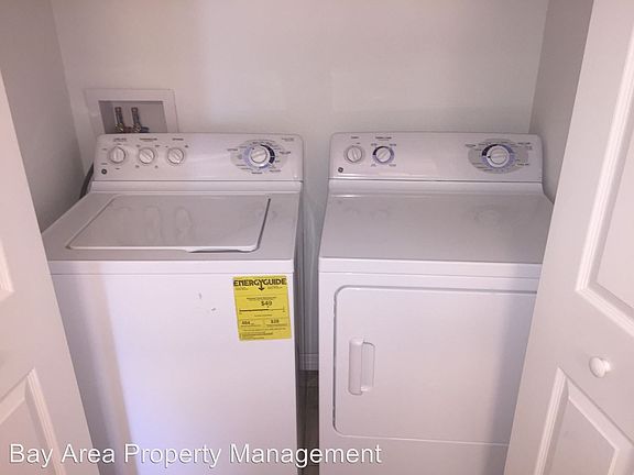 4th image of 7704 N Riverdale Ave