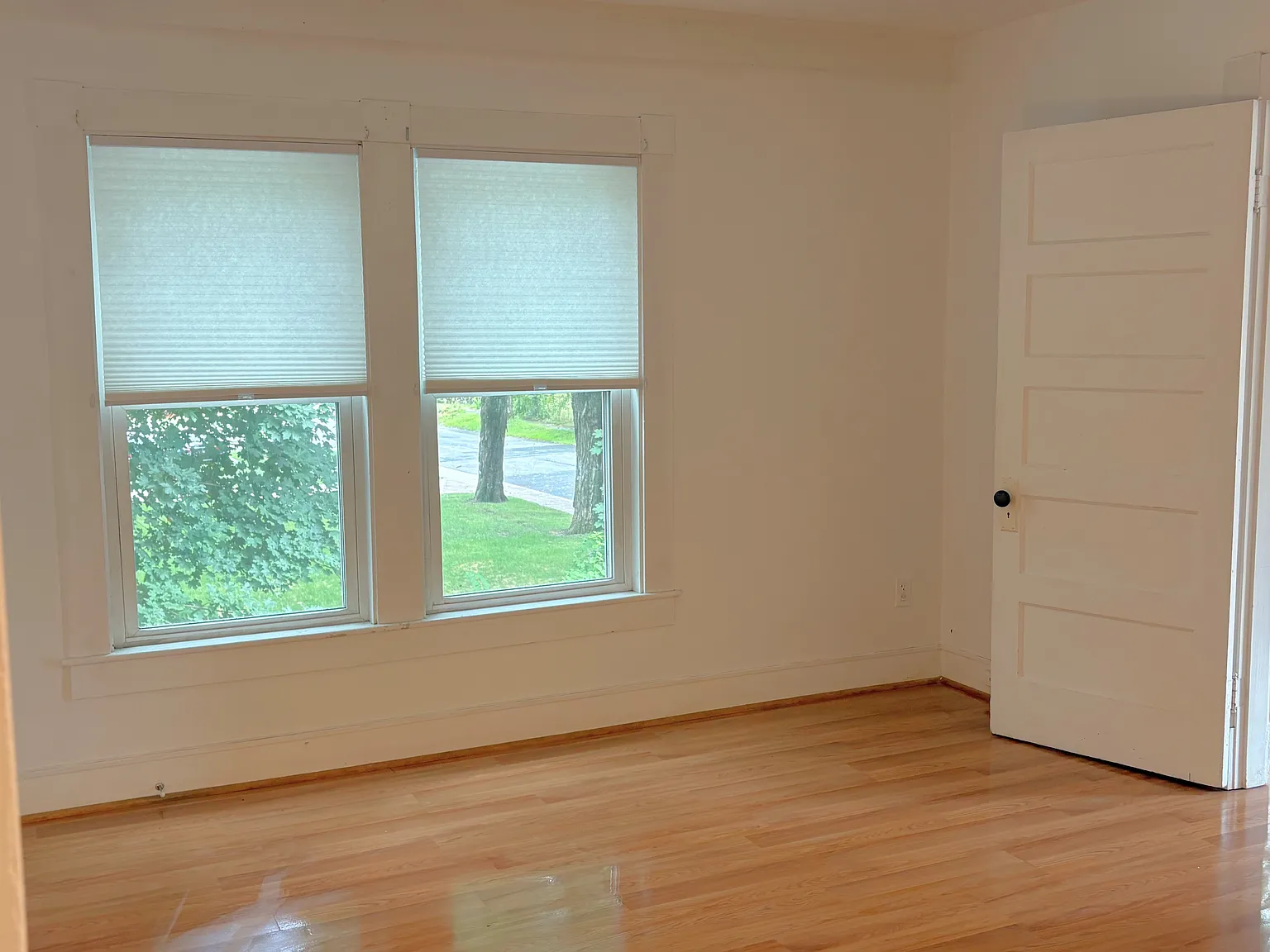 2 bed, $2,200 — Photo 3