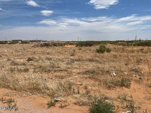1st image of 1328 Arasian Desert Dr