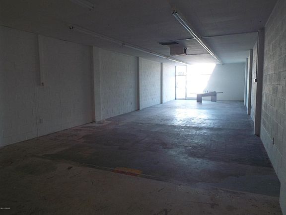 3rd image of 4760 E Speedway Blvd
