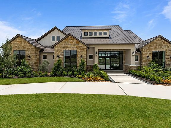 The Gracelyn Exterior