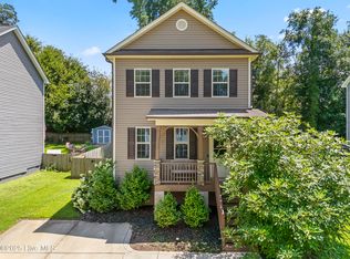 320 Chamberlain Drive, Clayton, NC 27527