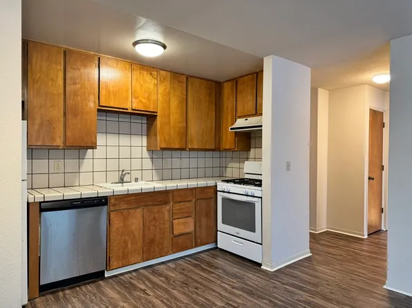 400 Baker St #103, San Francisco, CA 94117