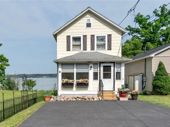 2263 Lower Lake Rd, Seneca Falls, NY 13148