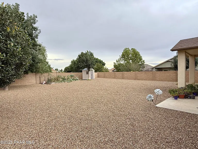 6622 E Farmstead Rd — Photo 48