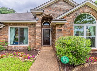 1918 Hidden Trail Dr, Lewisville, TX 75067
