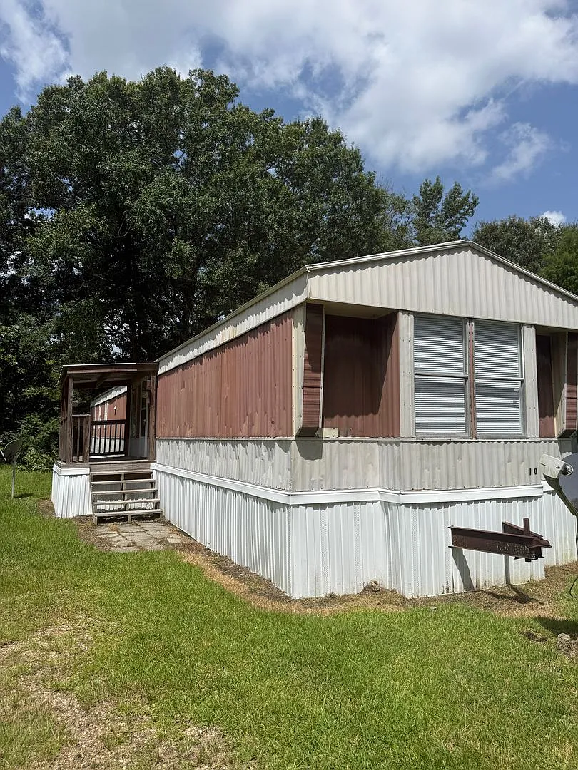 24477 Walker So. Rd. — Photo 1