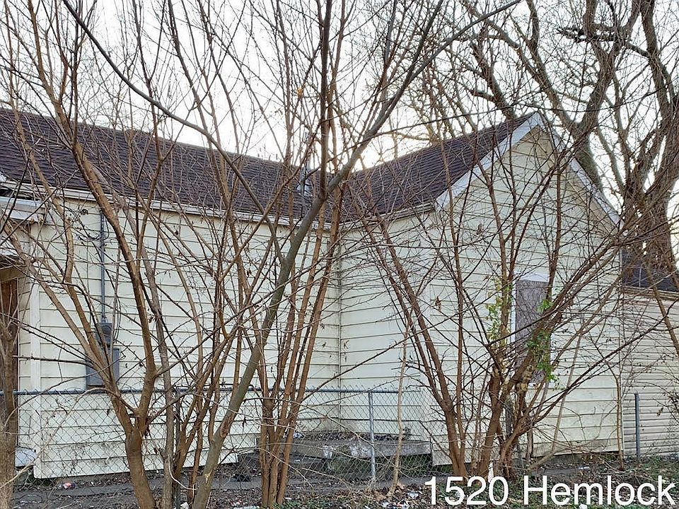 2nd image of 1520 Hemlock St