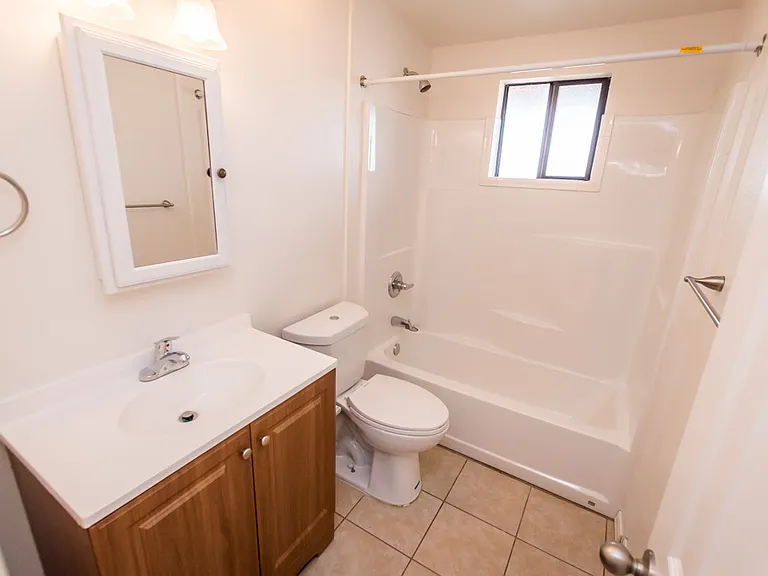 3799 E Foothills Dr — Photo 10