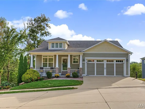 2326 Brister Hill Dr, Cape Girardeau, MO 63701