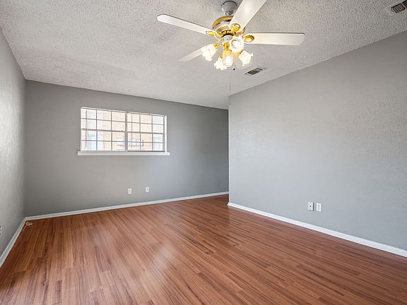 5th image of 728 E Pecan St #728